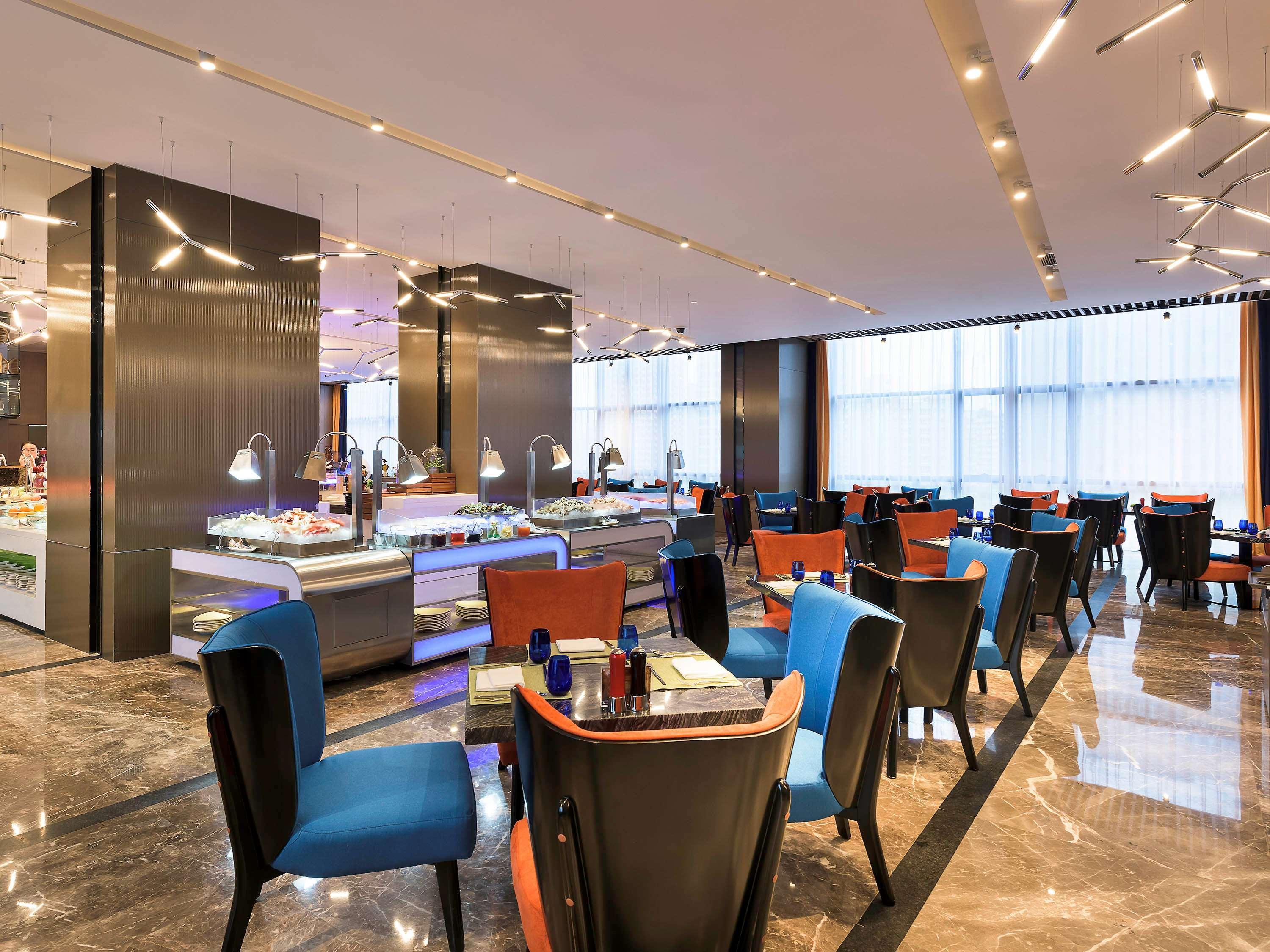 Novotel Xi'An Scpg Экстерьер фото