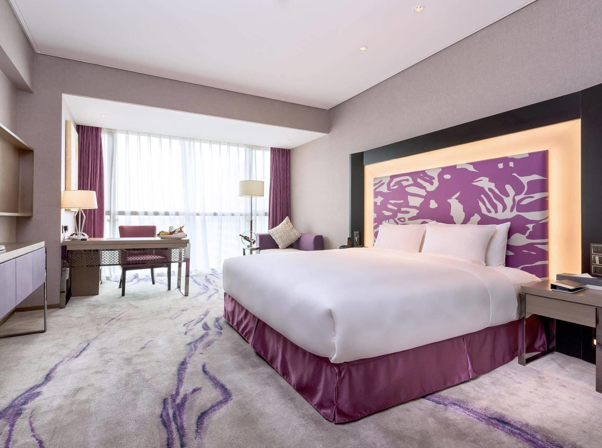 Novotel Xi'An Scpg Экстерьер фото